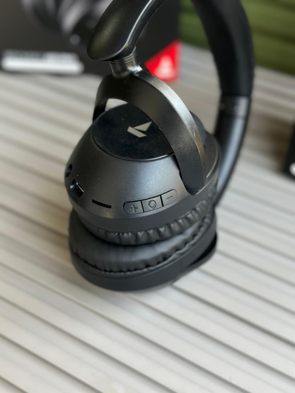boAt Rockerz 650 Pro Wireless Headphones boAt Rockerz 650 Pro black wireless over-ear headphones displayed on a minimalist stone pedestal